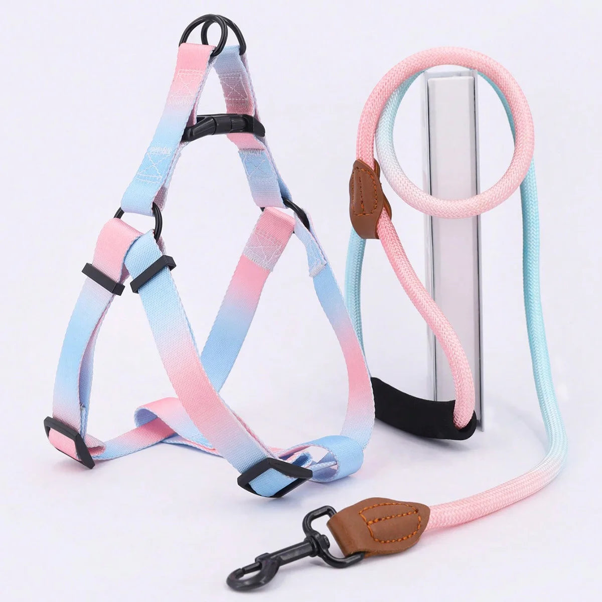 New Comfortable and Stylish Vibrant Pet Harness Set with Leash - Bark & Meow Emporium